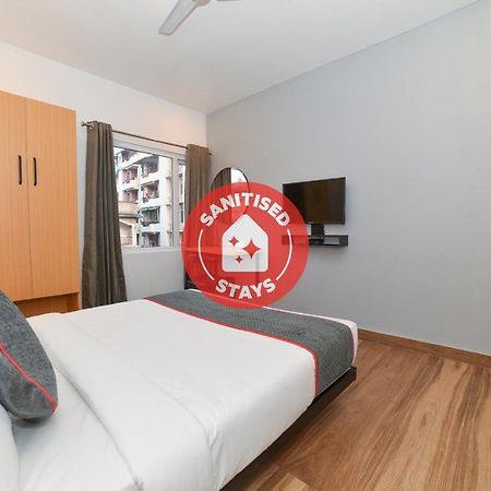 Vaccinated Staff- Oyo Townhouse 384 Nk Hotels Dispur Dış mekan fotoğraf